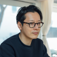 yuitakada_200.png